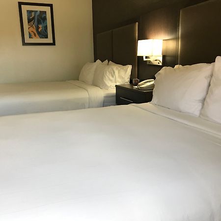 Holiday Inn Express Hotel & Suites Barstow By Ihg Buitenkant foto