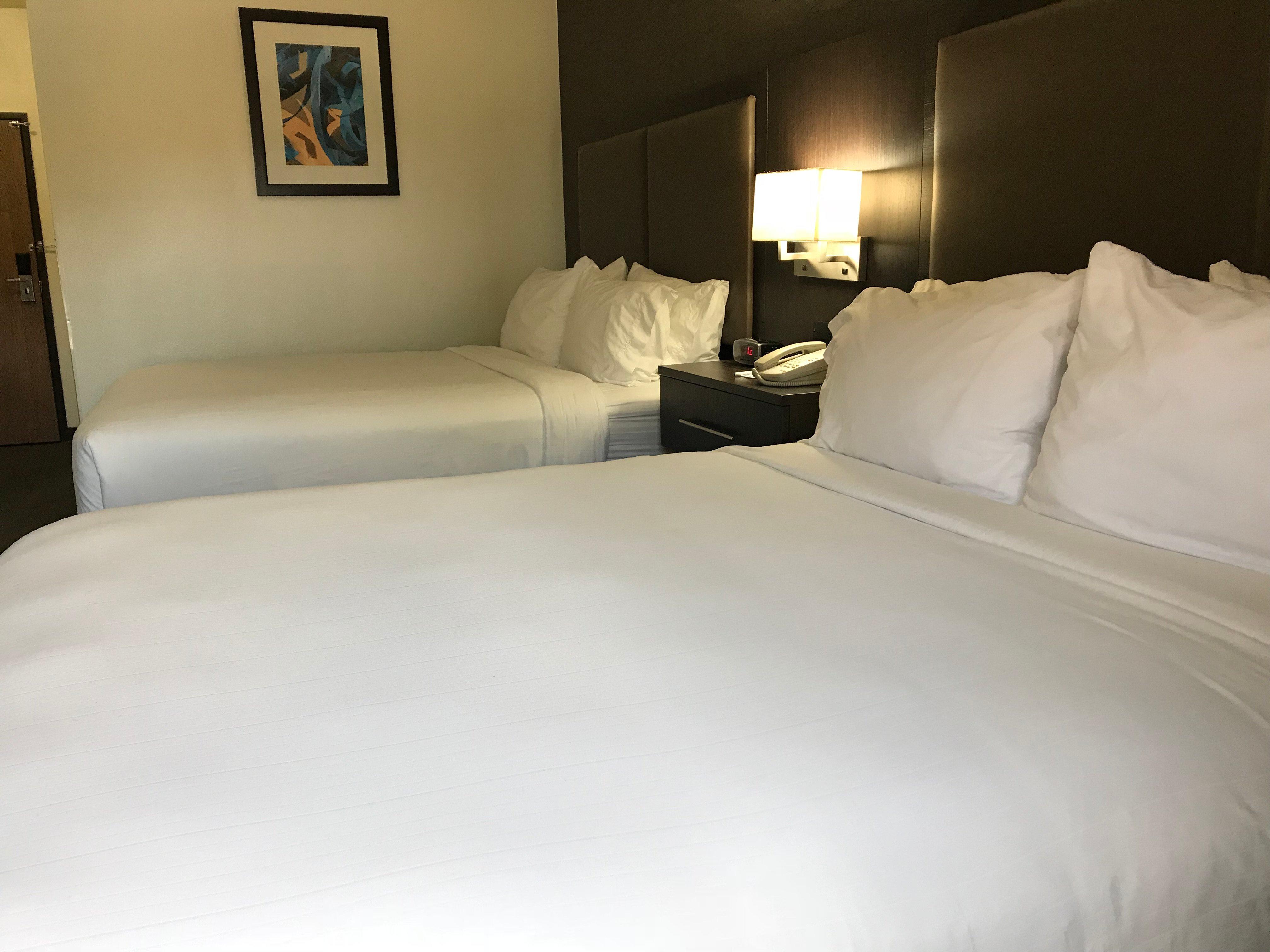 Holiday Inn Express Hotel & Suites Barstow By Ihg Buitenkant foto