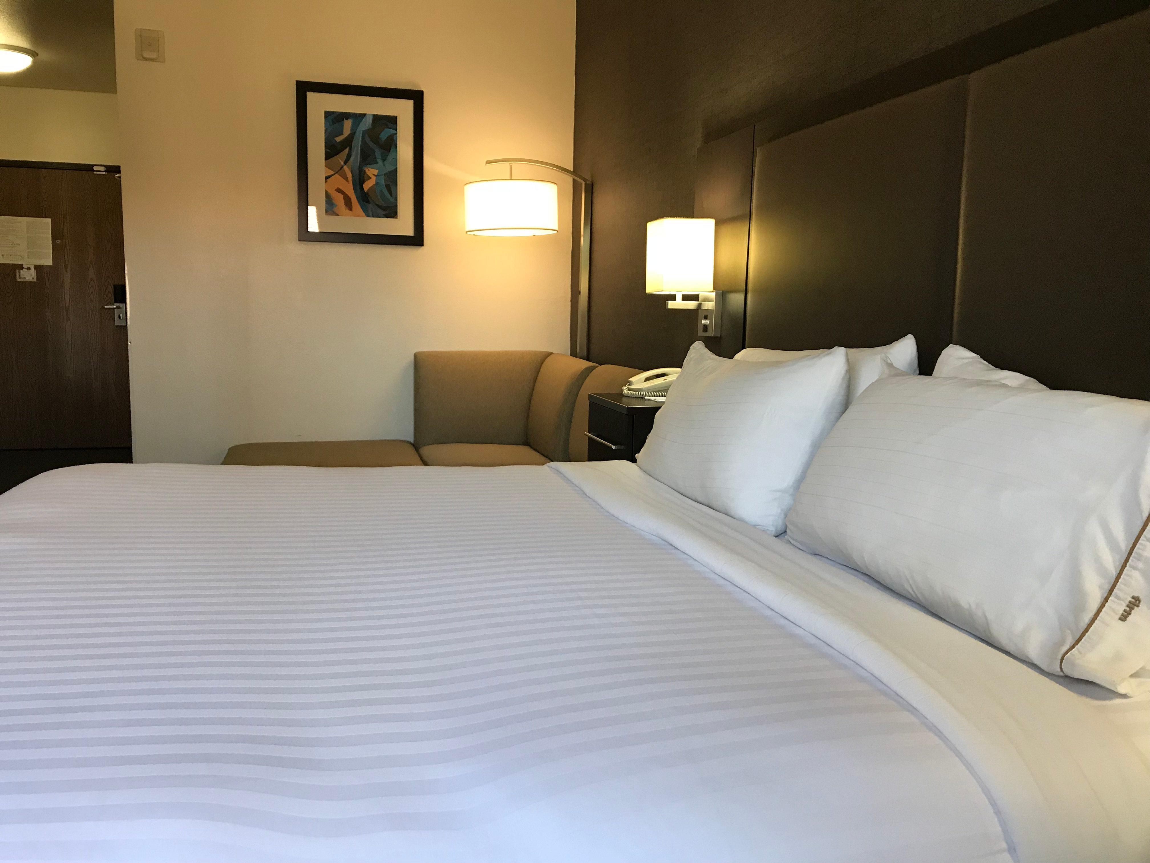 Holiday Inn Express Hotel & Suites Barstow By Ihg Buitenkant foto