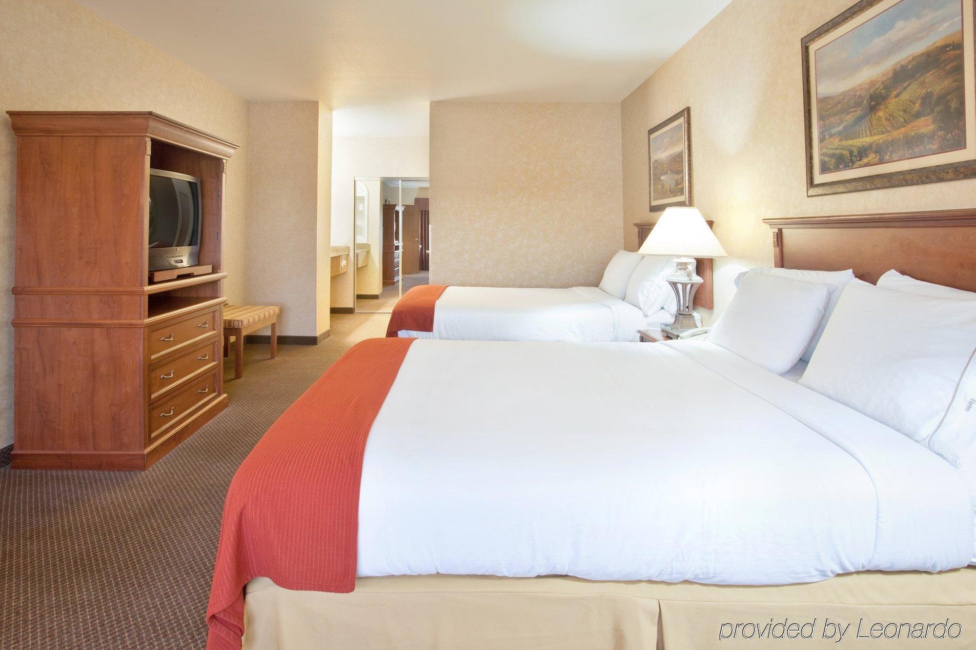 Holiday Inn Express Hotel & Suites Barstow By Ihg Kamer foto
