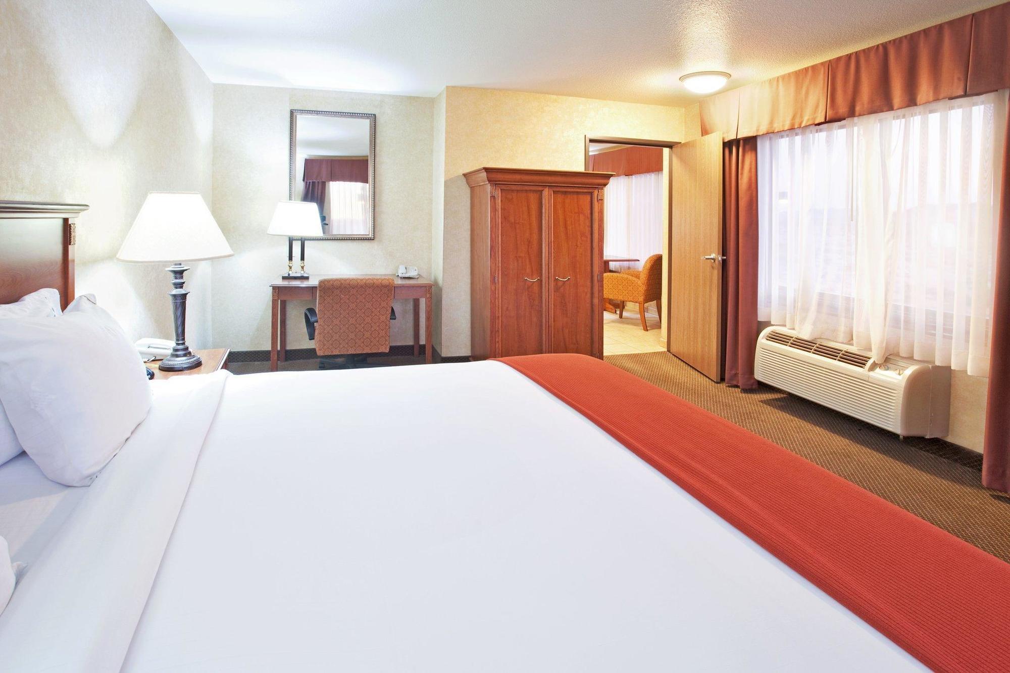 Holiday Inn Express Hotel & Suites Barstow By Ihg Buitenkant foto